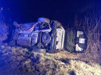 zdjęcie przedstawia samochód osobowy marki Citroen Berlingo, który brał udział w zdarzeniu drogowym w Samoklęskach