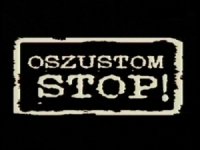 zdjęcie przedstawia plakat informacyjny dotyczący oszustów internetowych pod nazwą stop oszustom