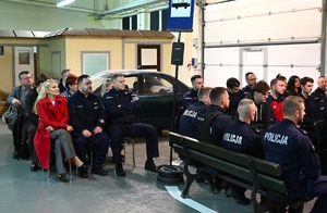 na zdjęciu słuchacze podczas zajęć