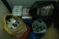 zabezpieczone papierosy i alkohol