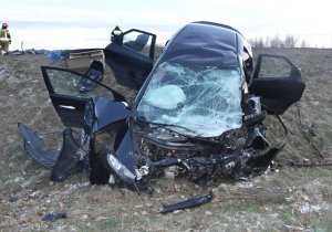 rozbity pojazd marki honda